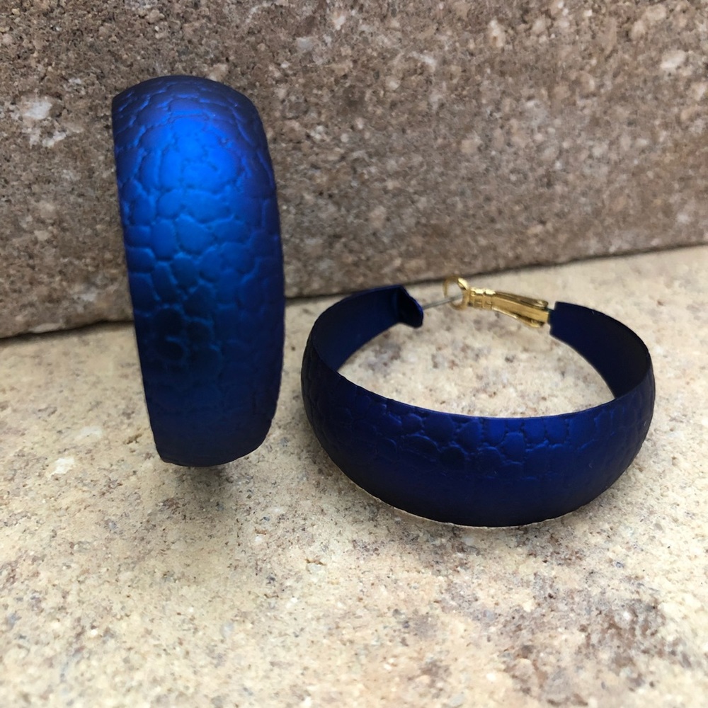 Hoop Earrings | So or more beautiful?